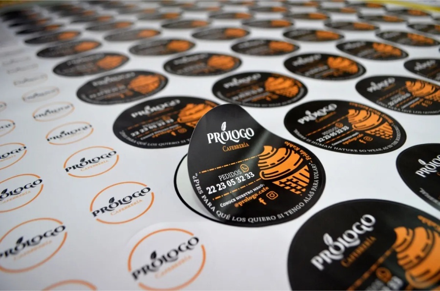 ETIQUETAS DE VINIL CON IMPRESIÓN A2026